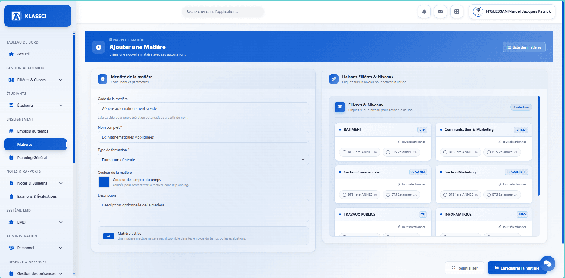 Formulaire Ajouter une Matière en deux colonnes : identité à gauche, liaisons filières et niveaux à droite